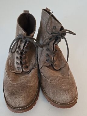 Studio Ink Cowboy Wing Tip boot Suede Size 10.5